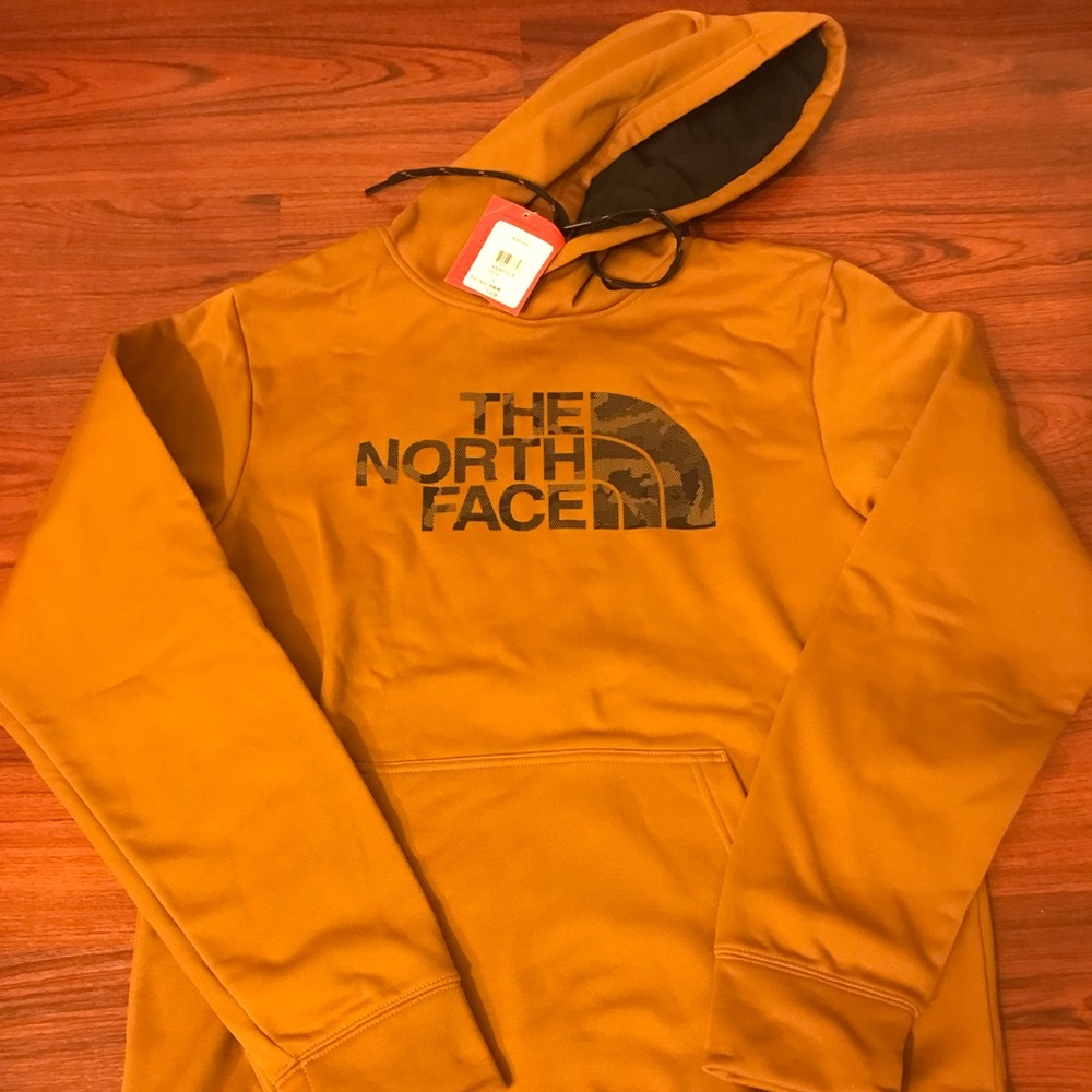 Timber Tan north face sweater size S